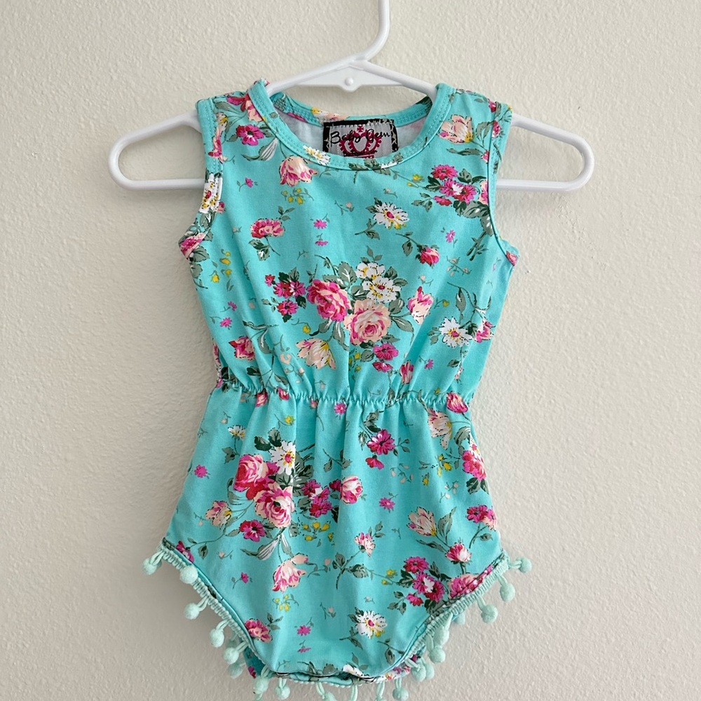 Very cute baby jumper!